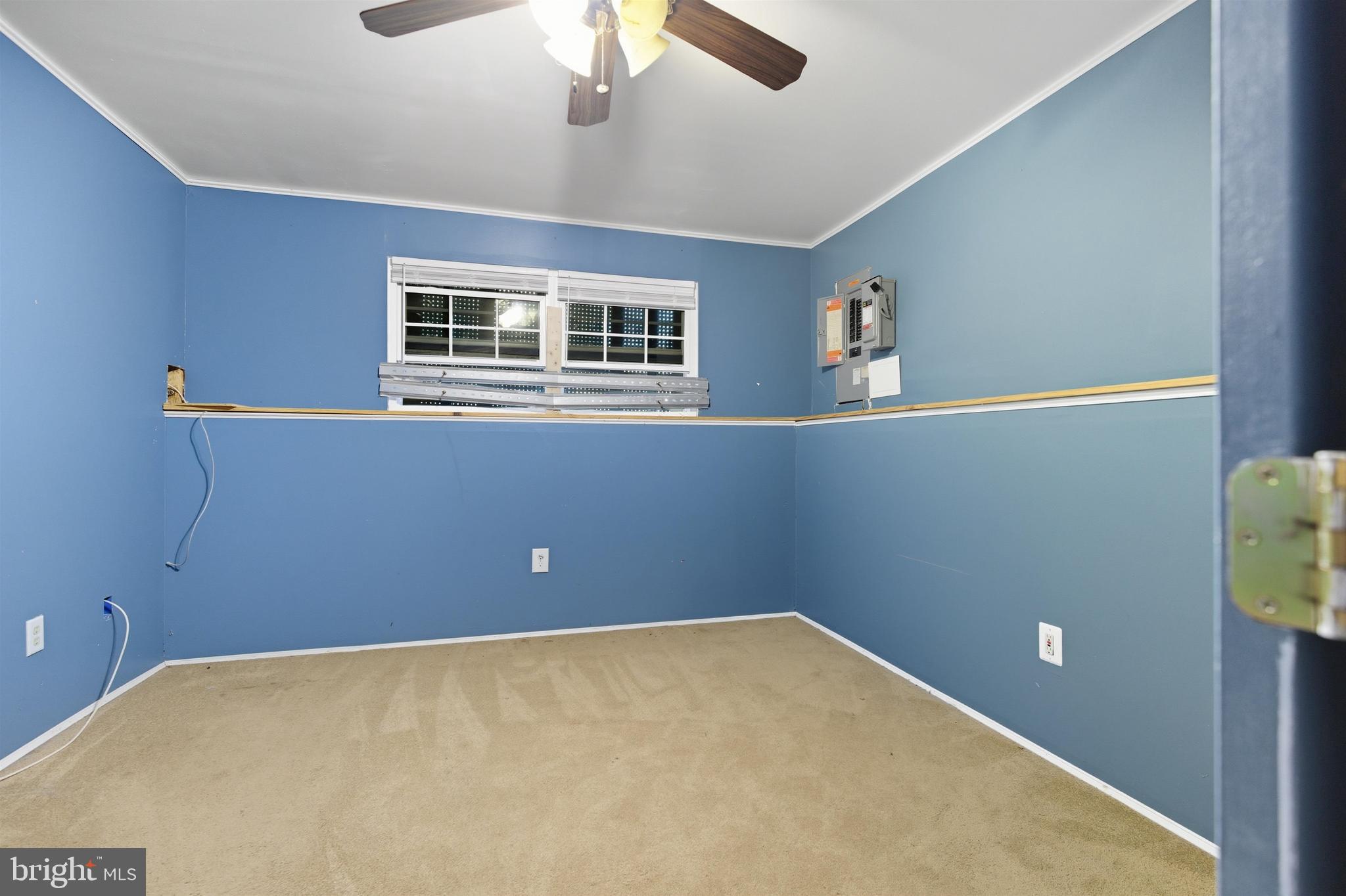 STOLLS MANOR - Residential