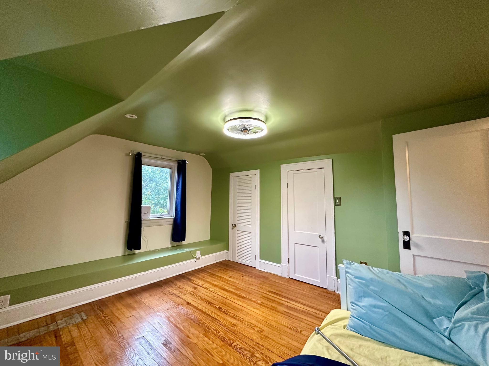 WYMAN PARK HAMPDEN - Residential