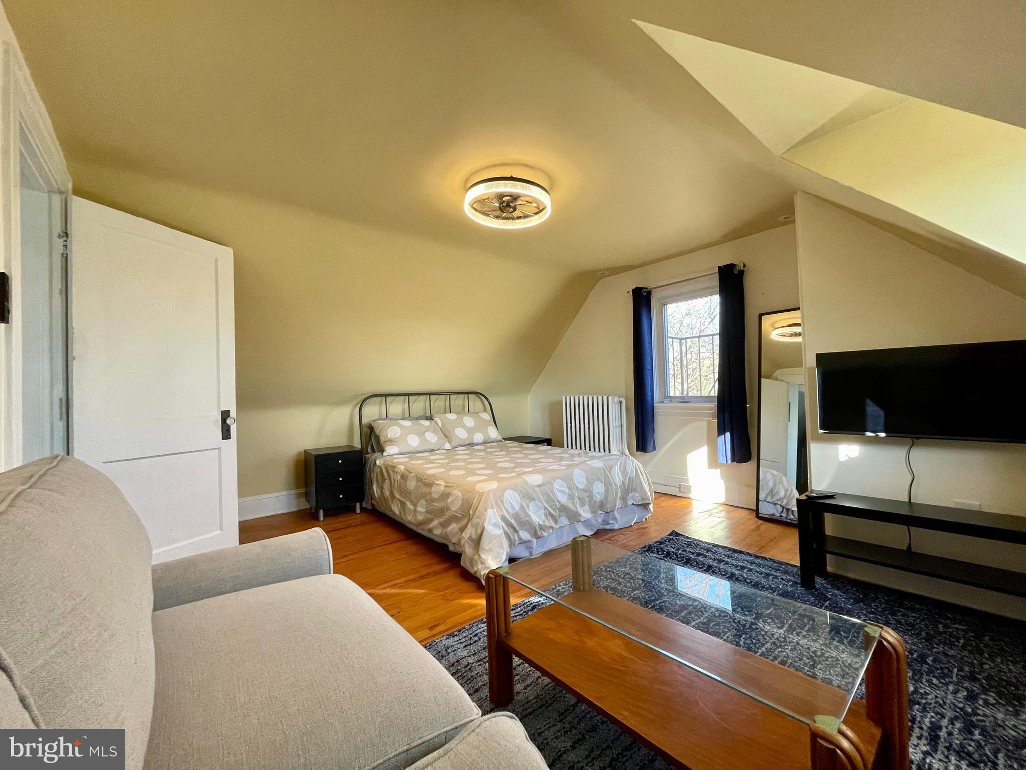 WYMAN PARK HAMPDEN - Residential