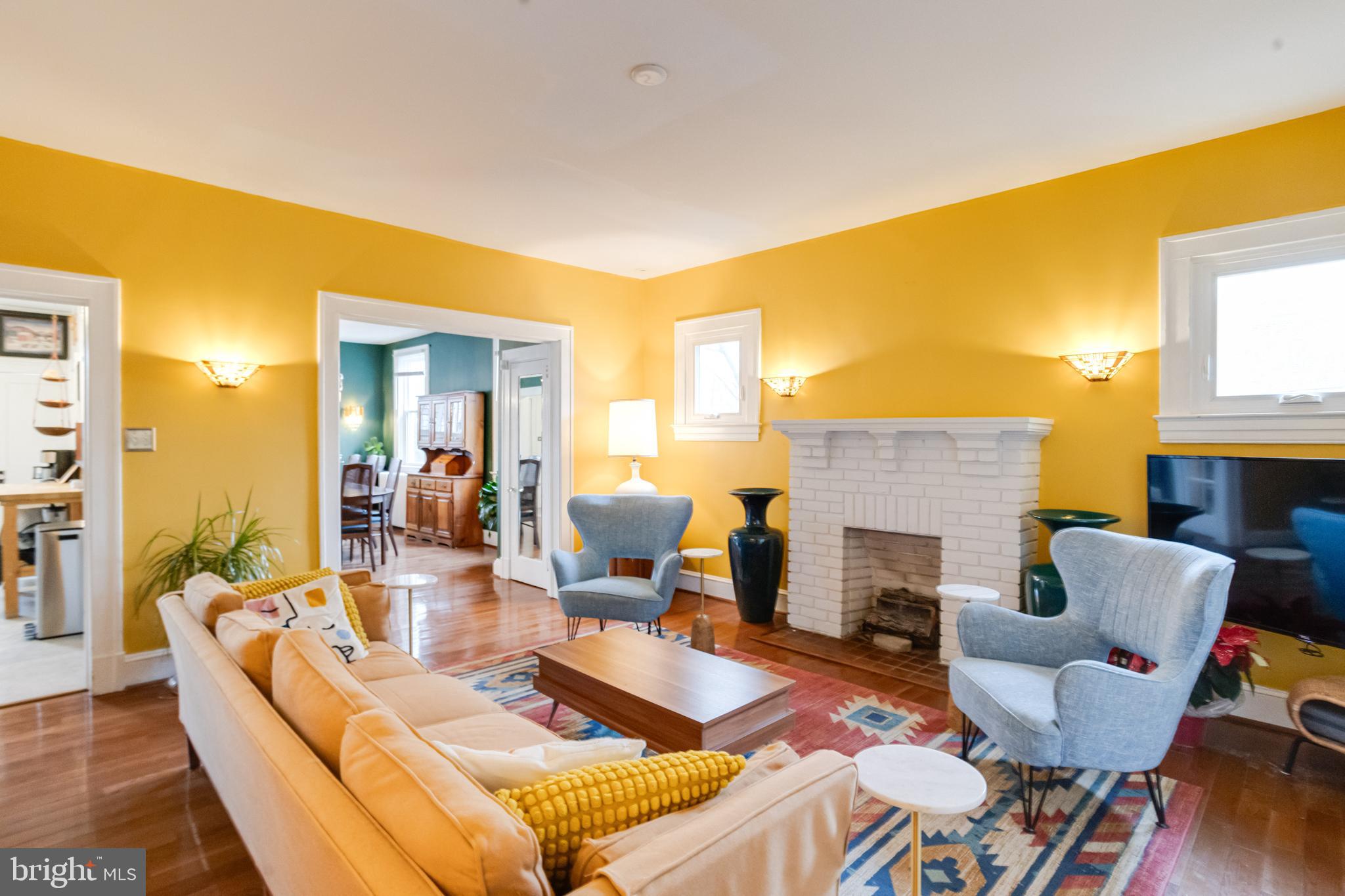 WYMAN PARK HAMPDEN - Residential