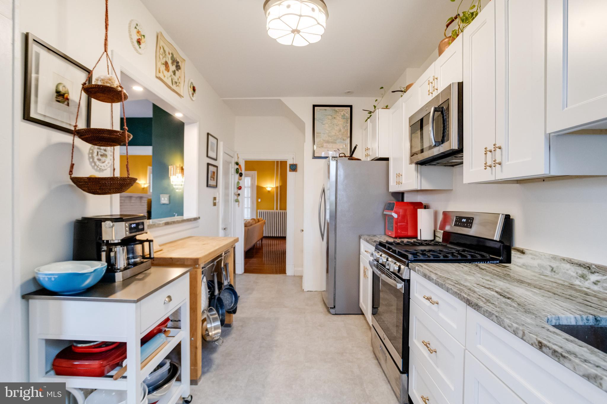 WYMAN PARK HAMPDEN - Residential