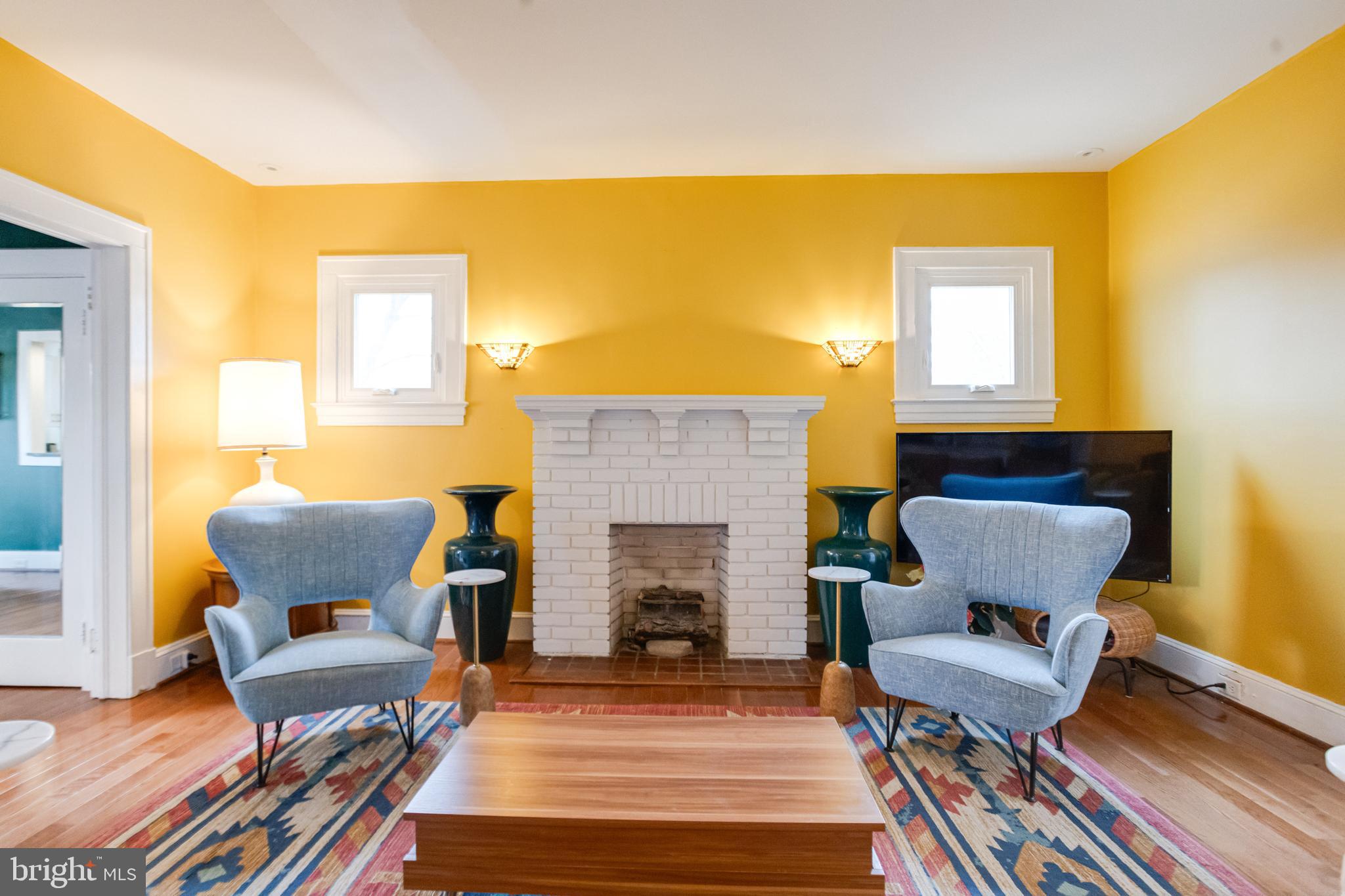 WYMAN PARK HAMPDEN - Residential