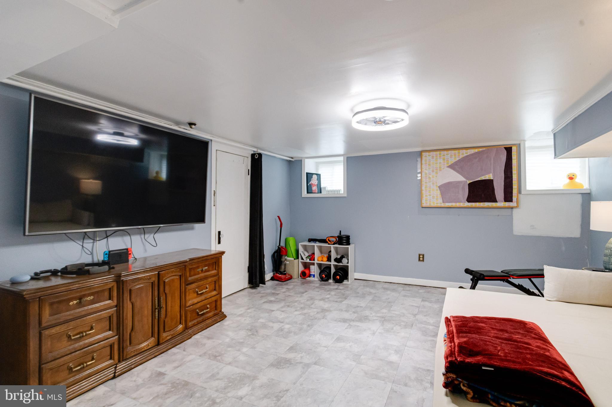 WYMAN PARK HAMPDEN - Residential