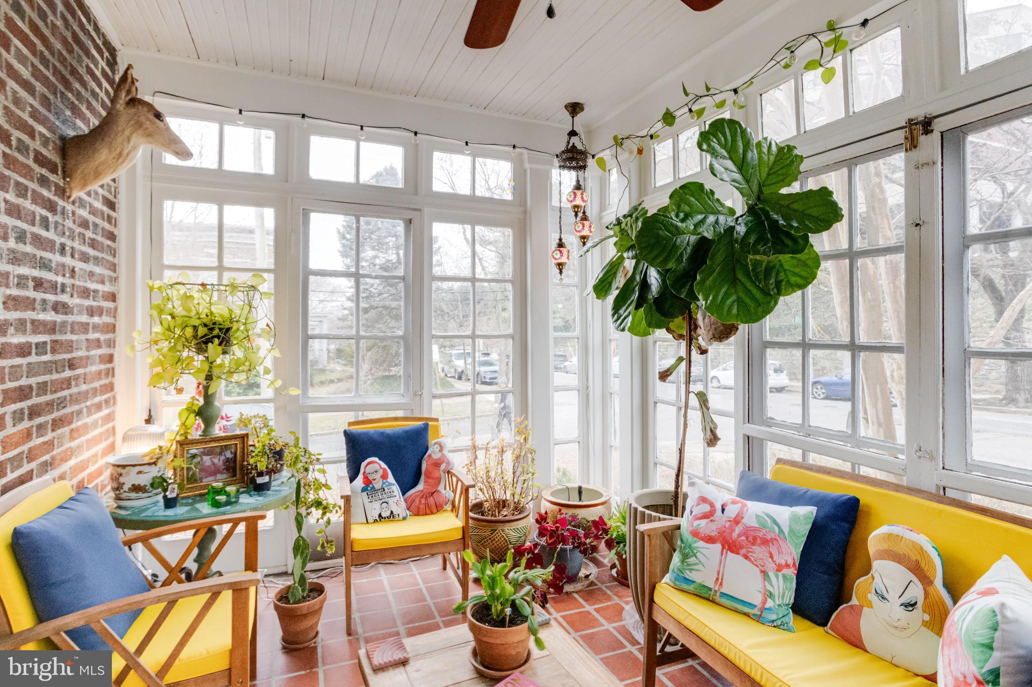 WYMAN PARK HAMPDEN - Residential