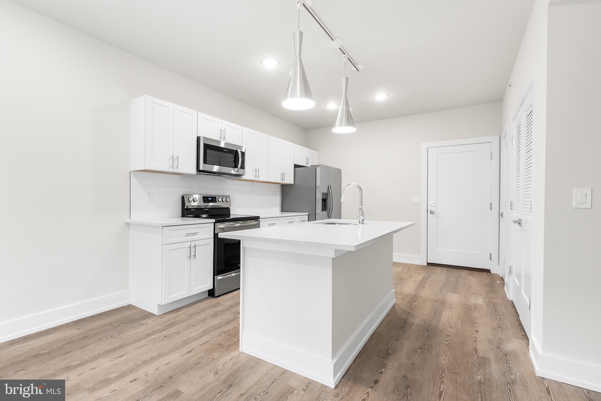 OLD CITY - Residential Lease