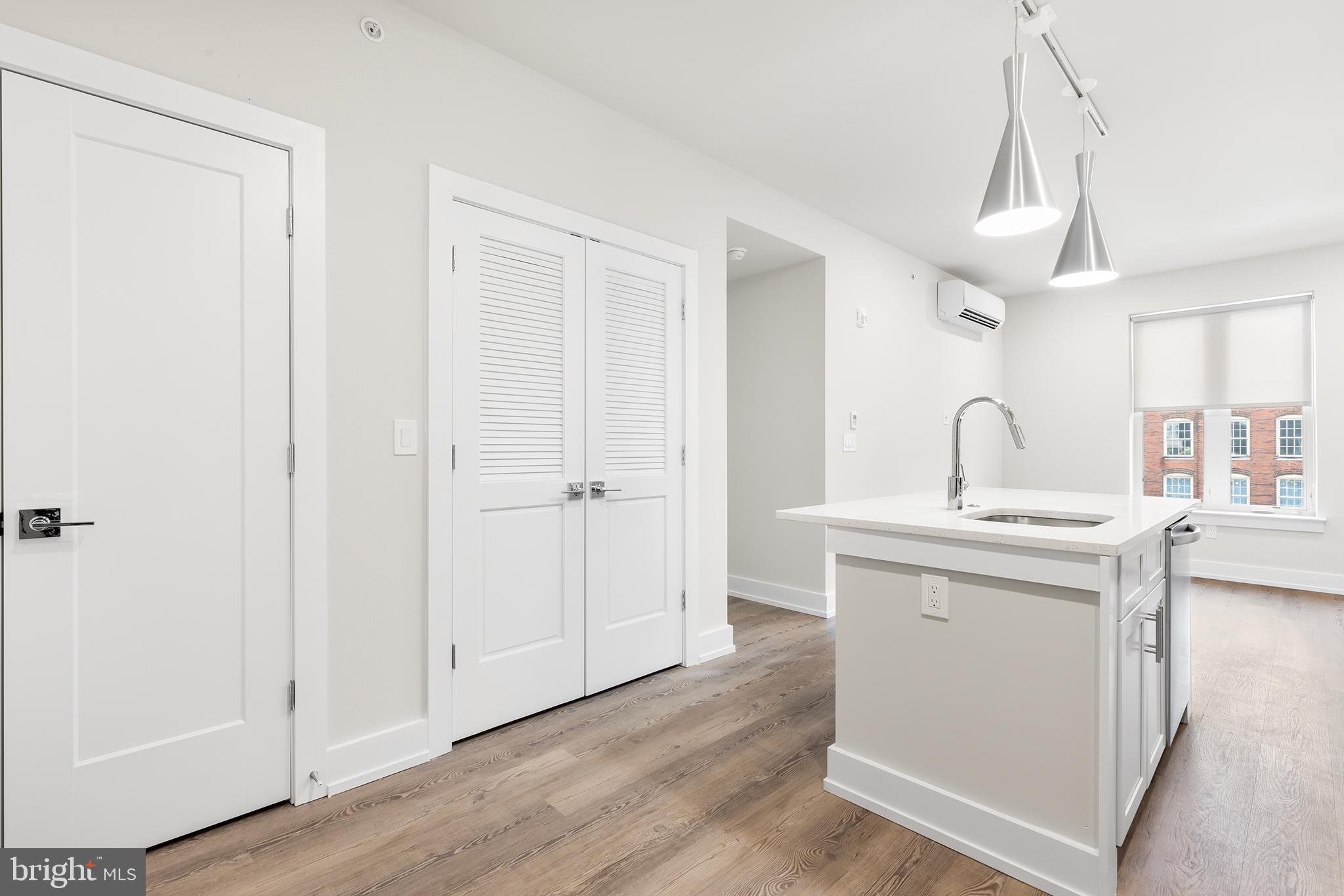 OLD CITY - Residential Lease