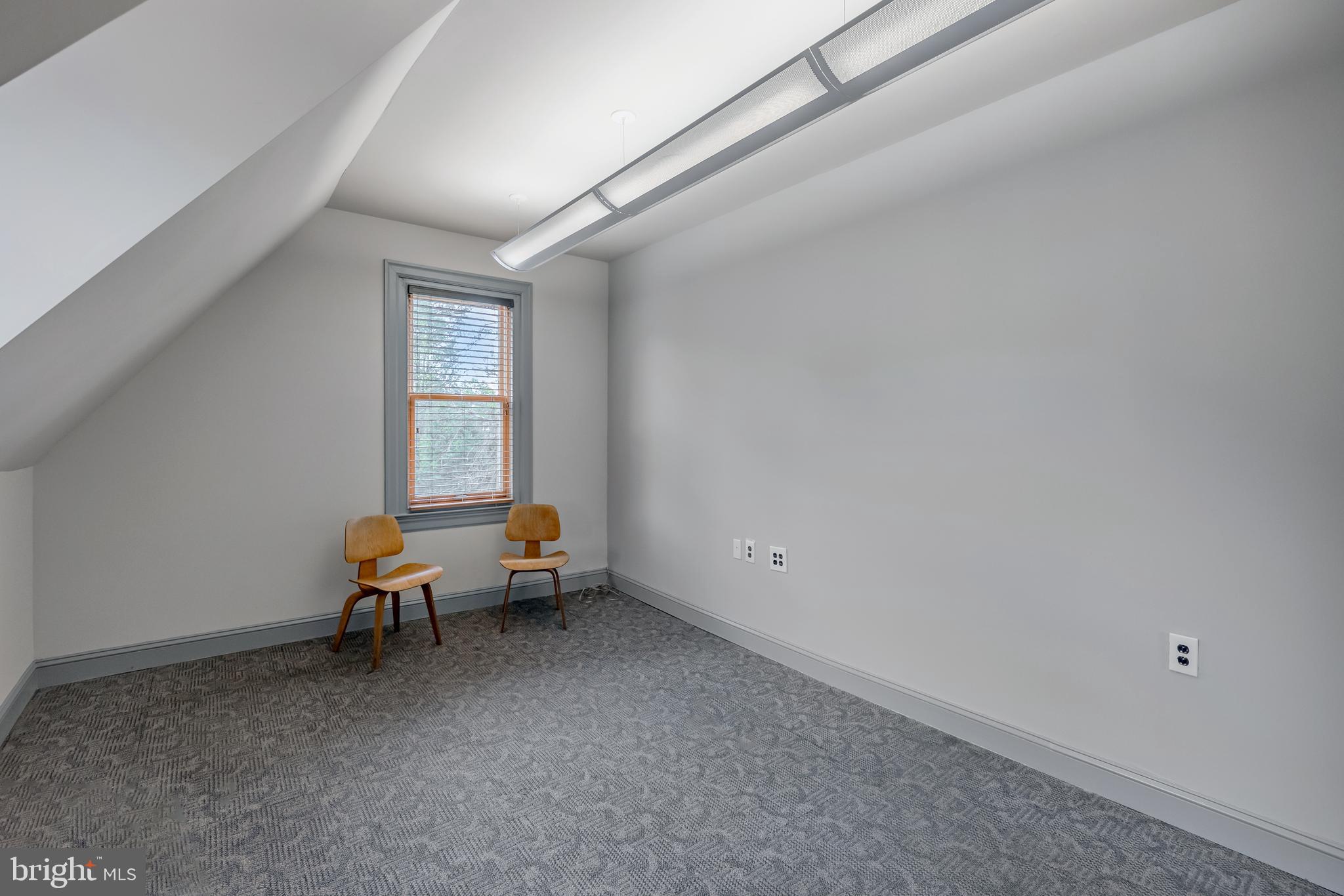 LLANERCH - Residential