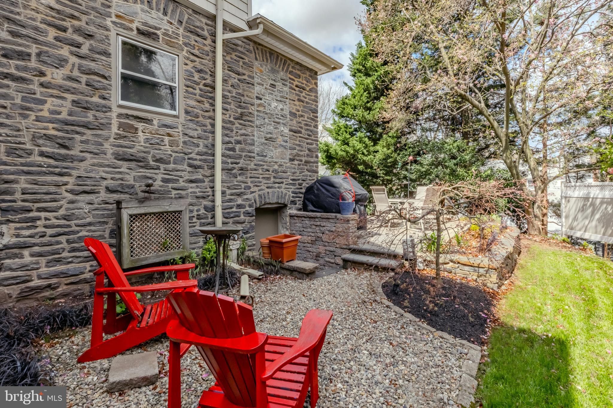 LLANERCH - Residential