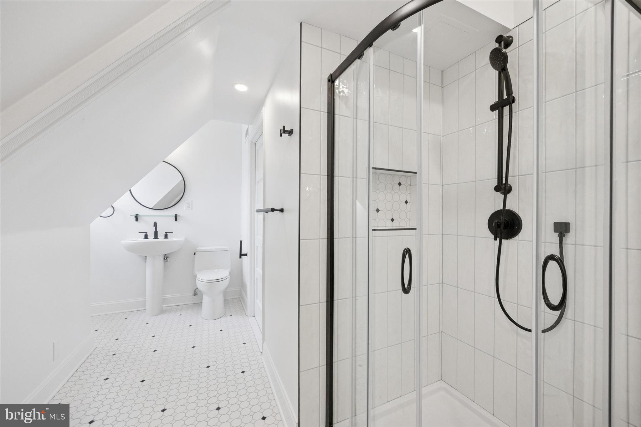 LLANERCH - Residential