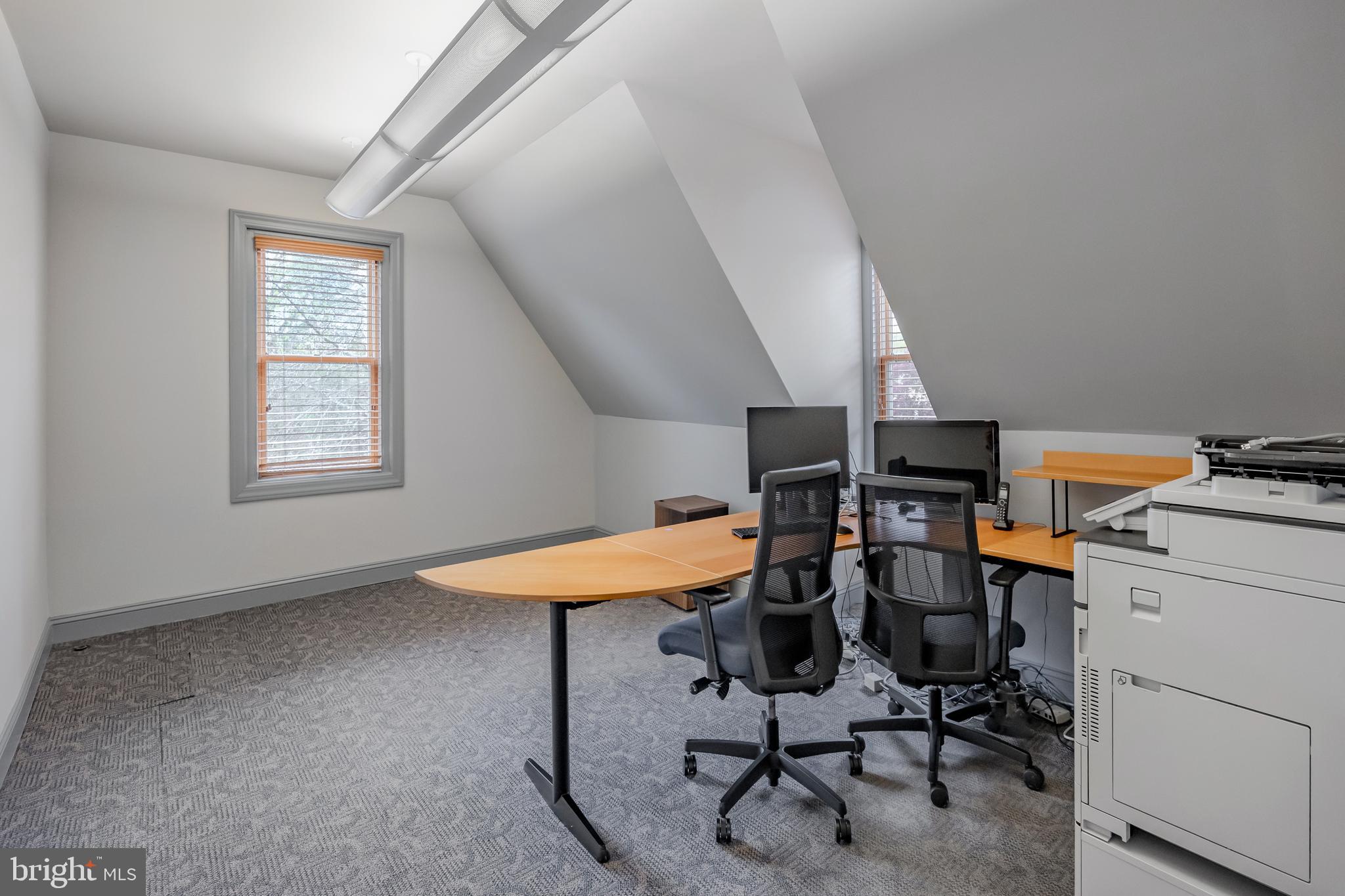 LLANERCH - Residential