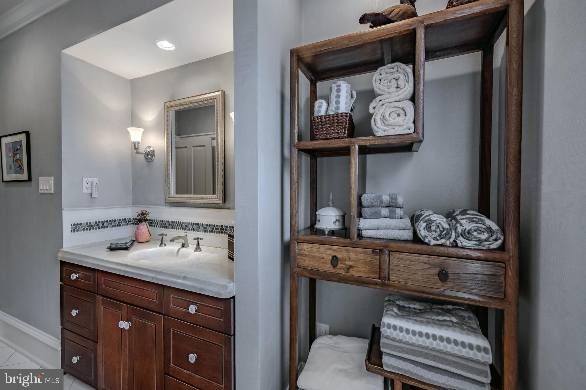 LLANERCH - Residential