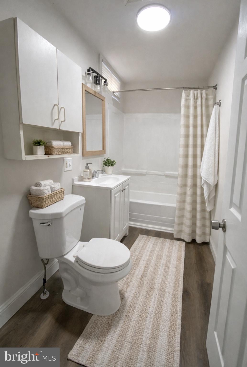 WAVERLY - Residential