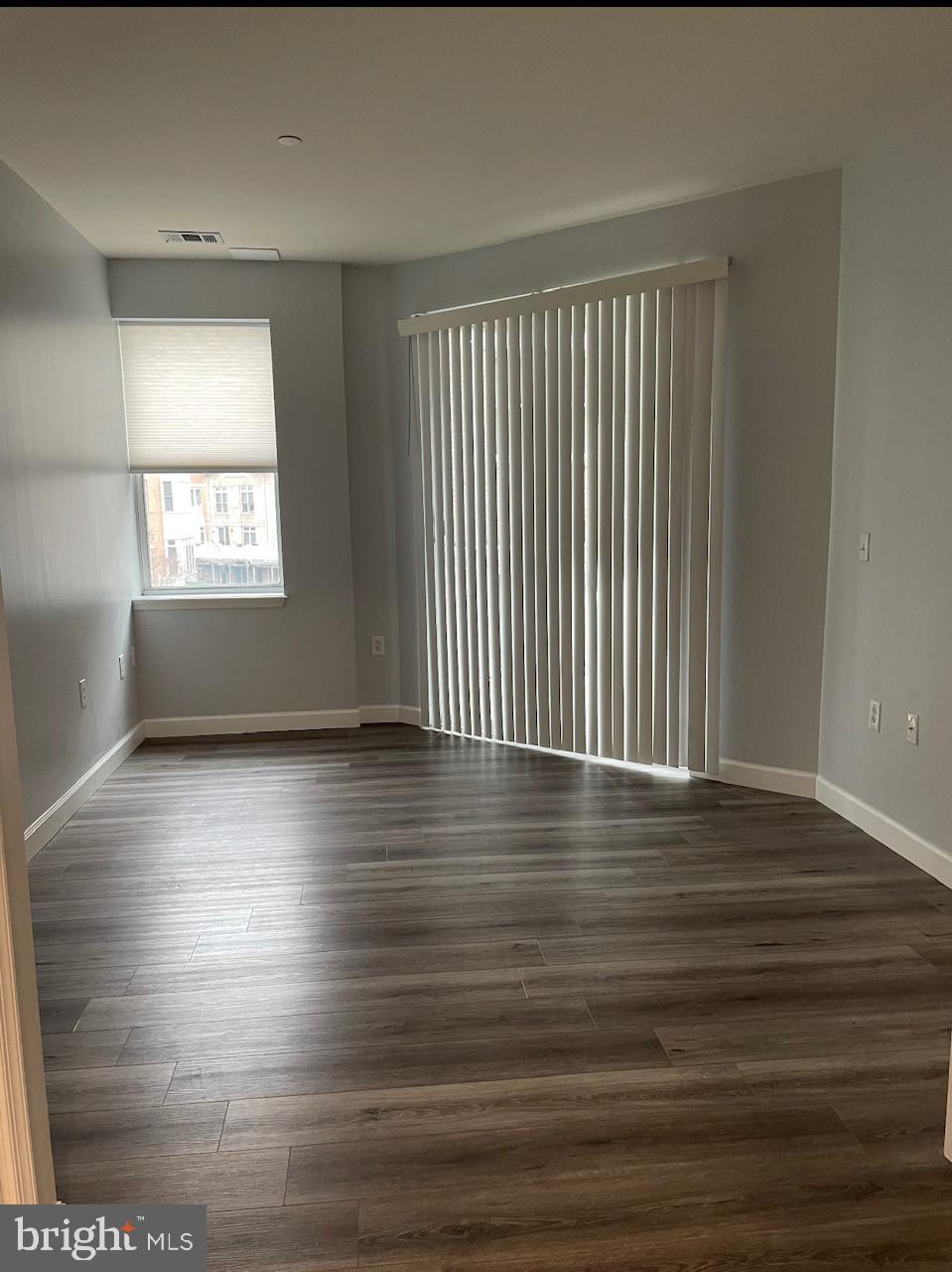 PIERSIDE AT HARBORVIEW - Residential Lease