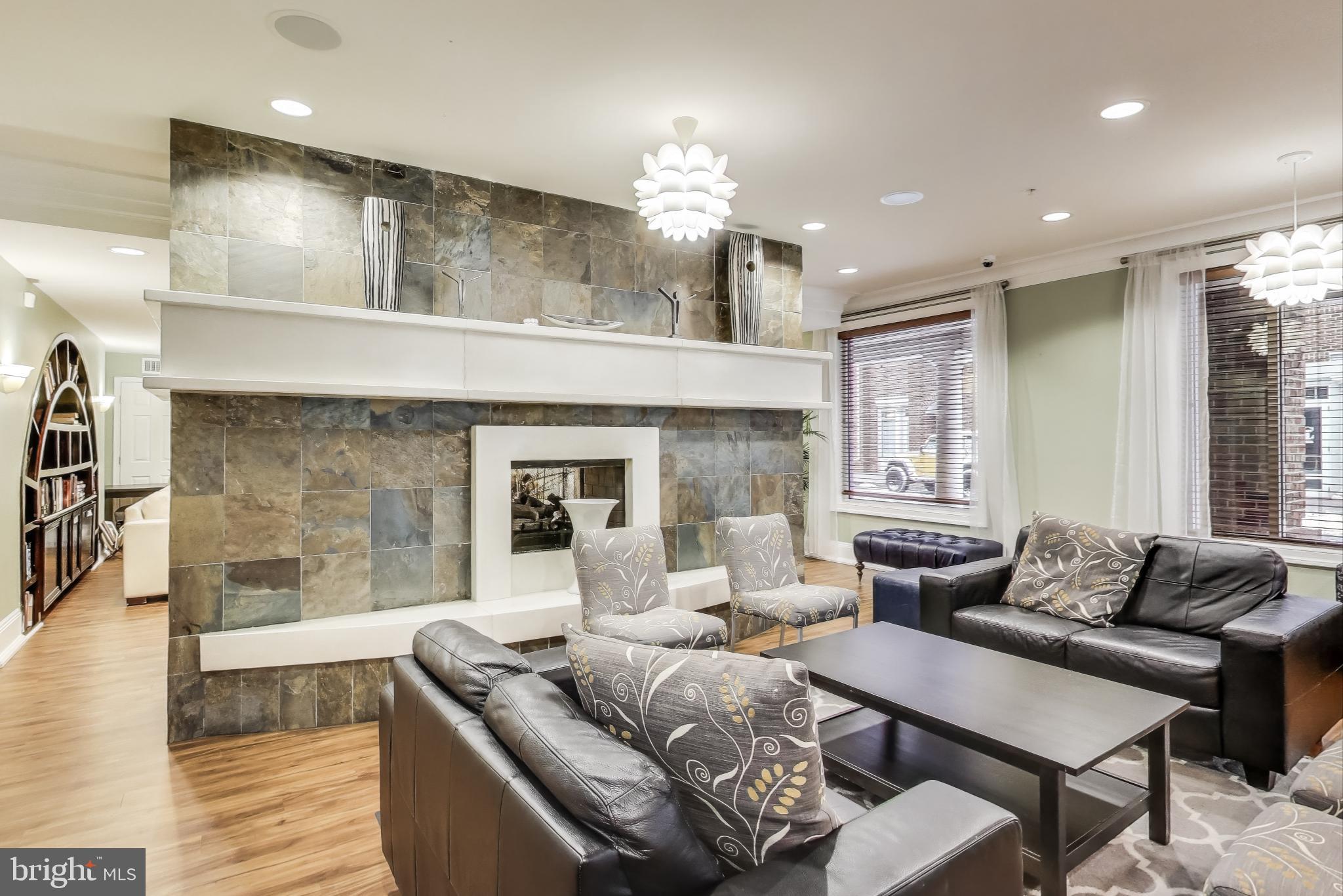 COLONNADE AT KENTLANDS - Residential Lease