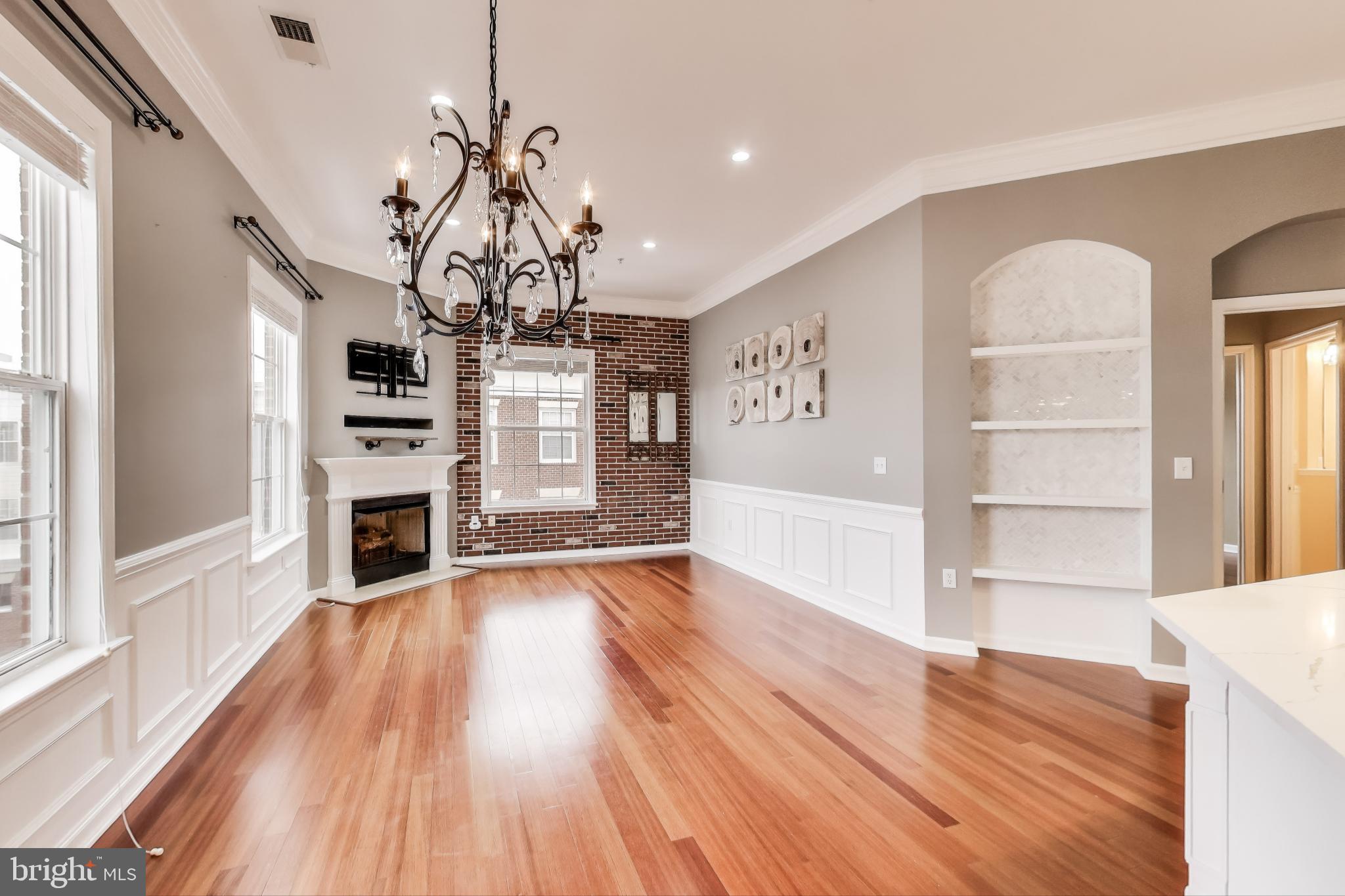 COLONNADE AT KENTLANDS - Residential Lease