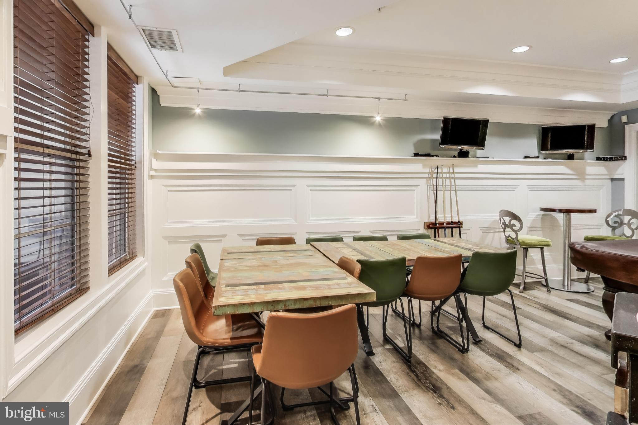 COLONNADE AT KENTLANDS - Residential Lease