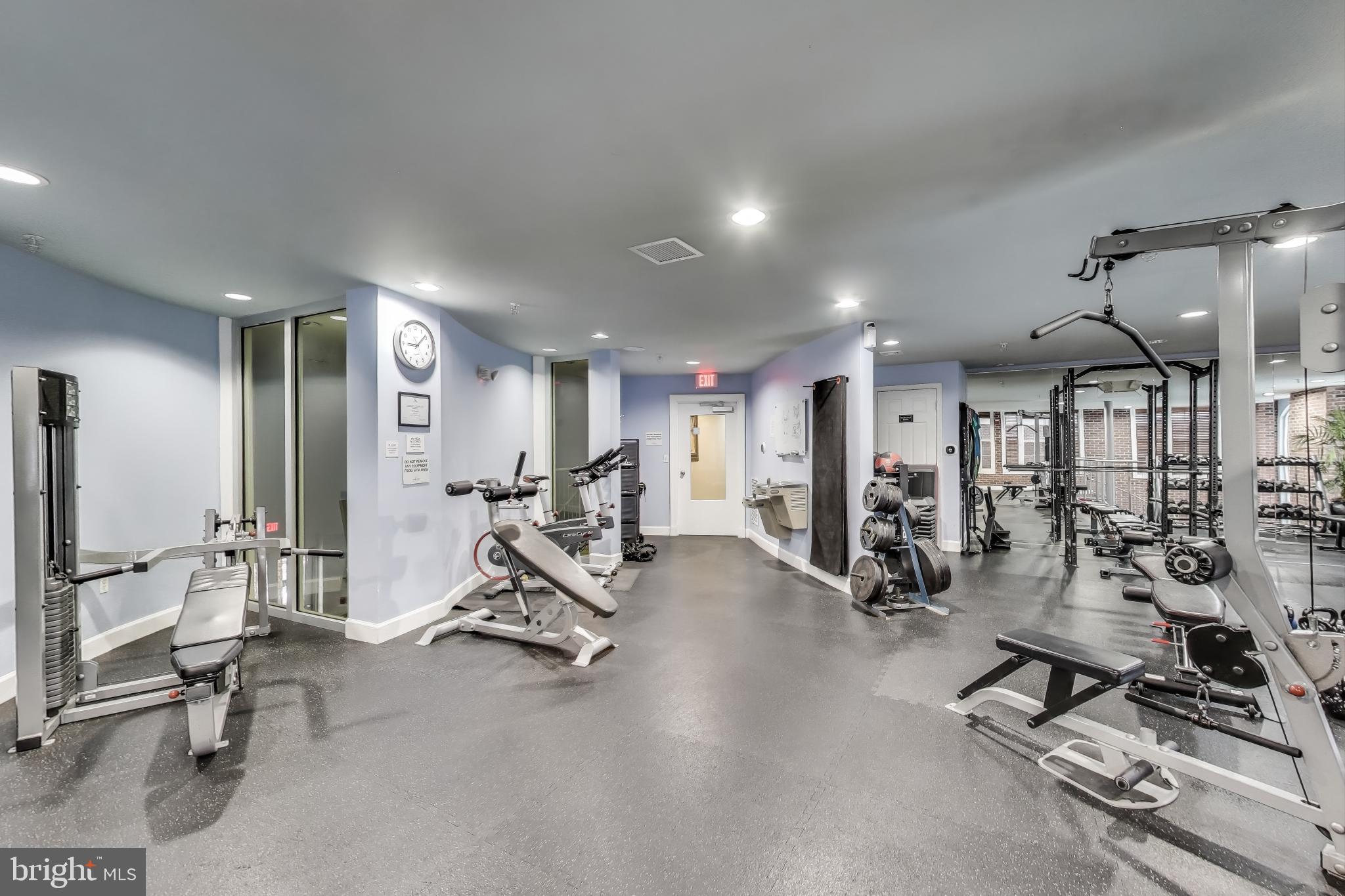 COLONNADE AT KENTLANDS - Residential Lease