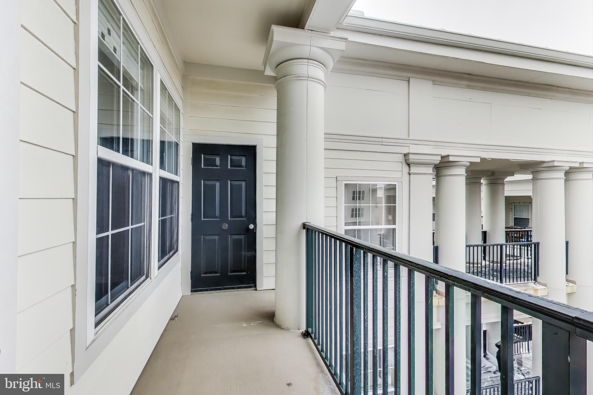 COLONNADE AT KENTLANDS - Residential Lease