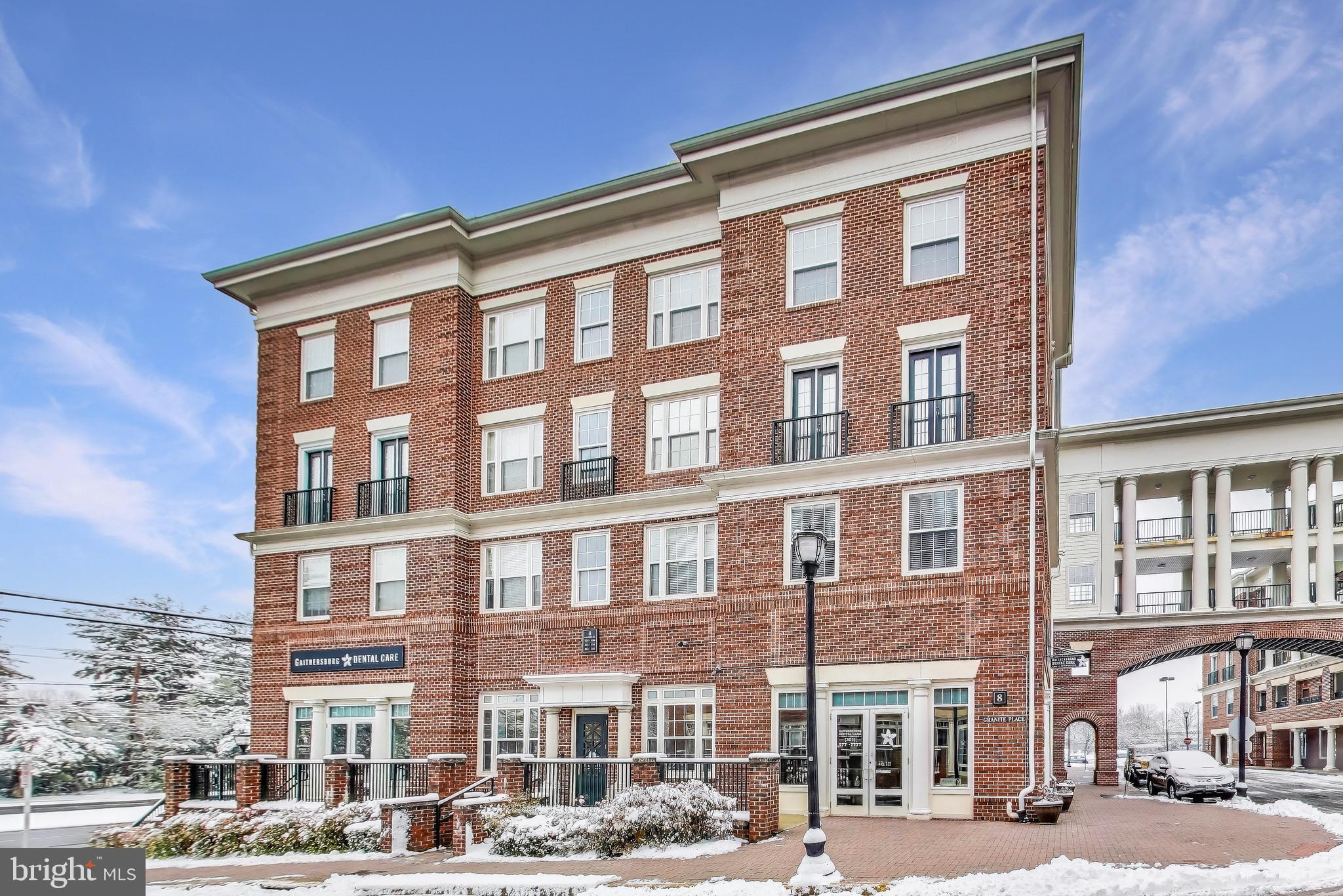 COLONNADE AT KENTLANDS - Residential Lease