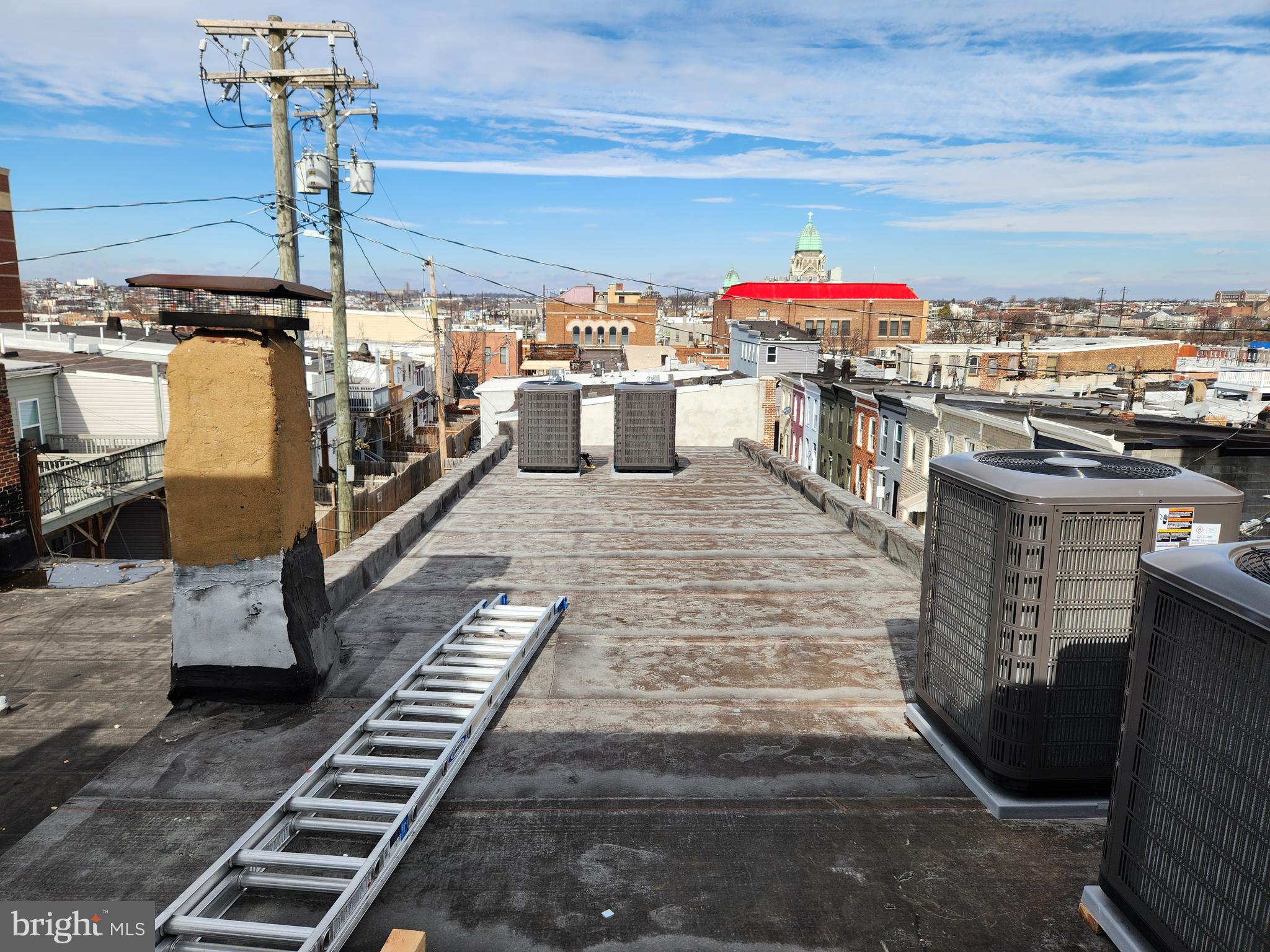 MIDDLE EAST - Commercial Sale