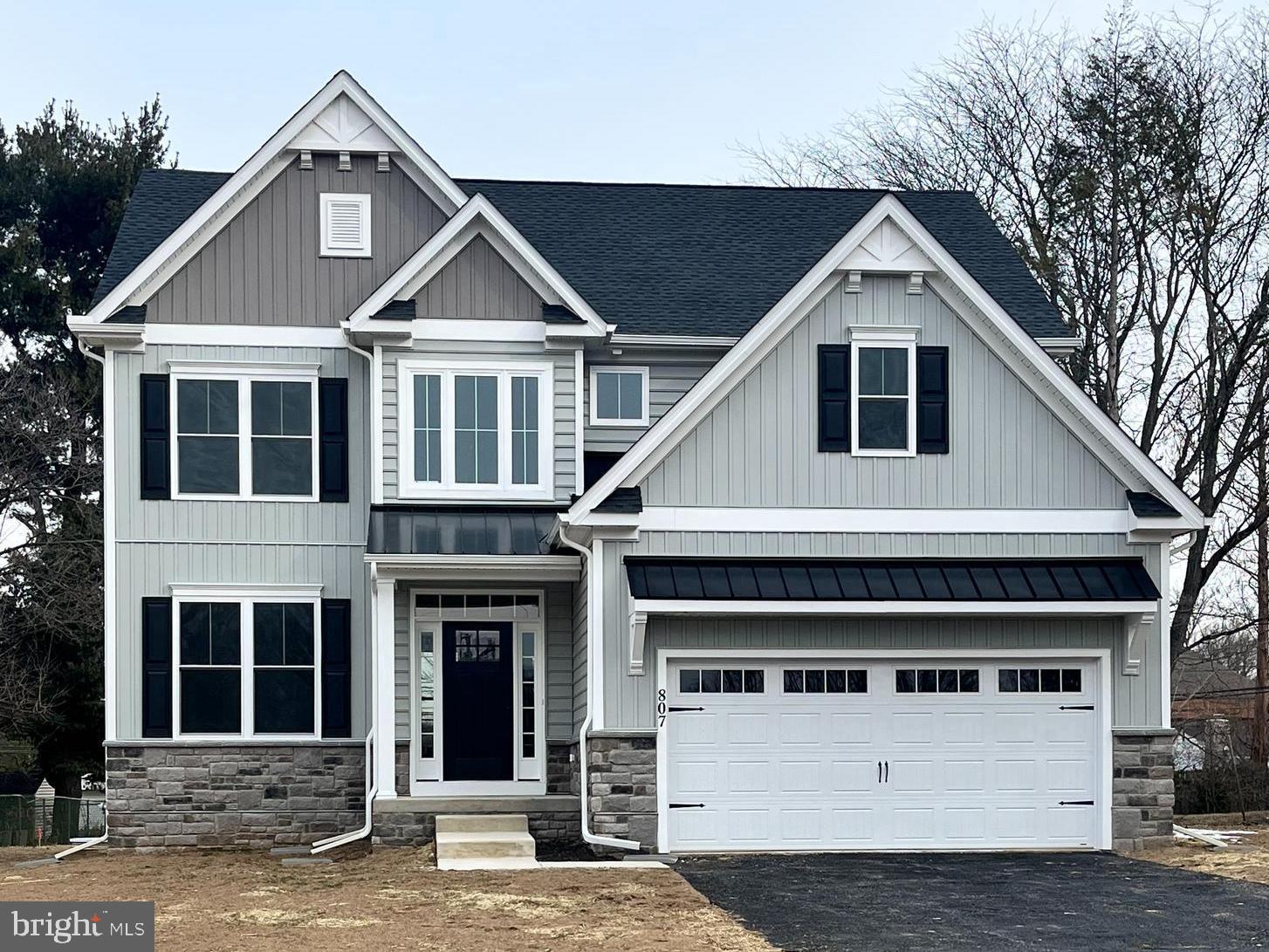 PLYMOUTH VALLEY - Residential
