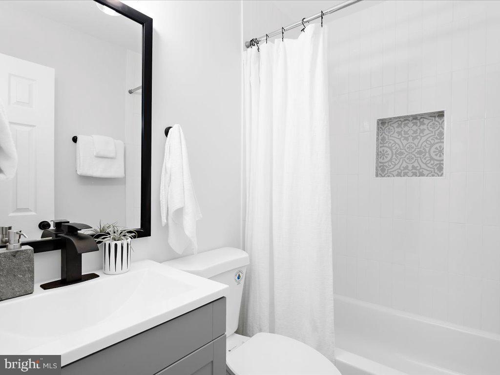 GWYNN OAK - Residential