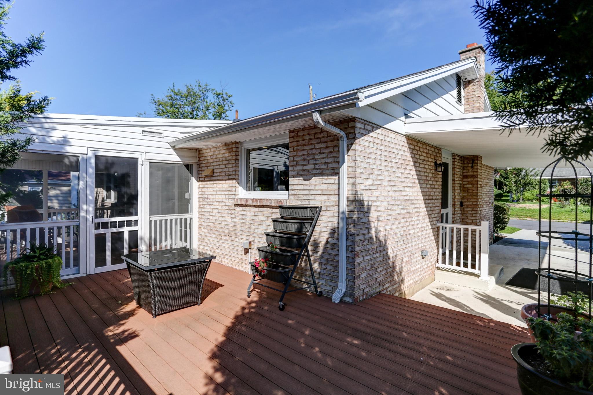 1915 LINCOLN STREET
