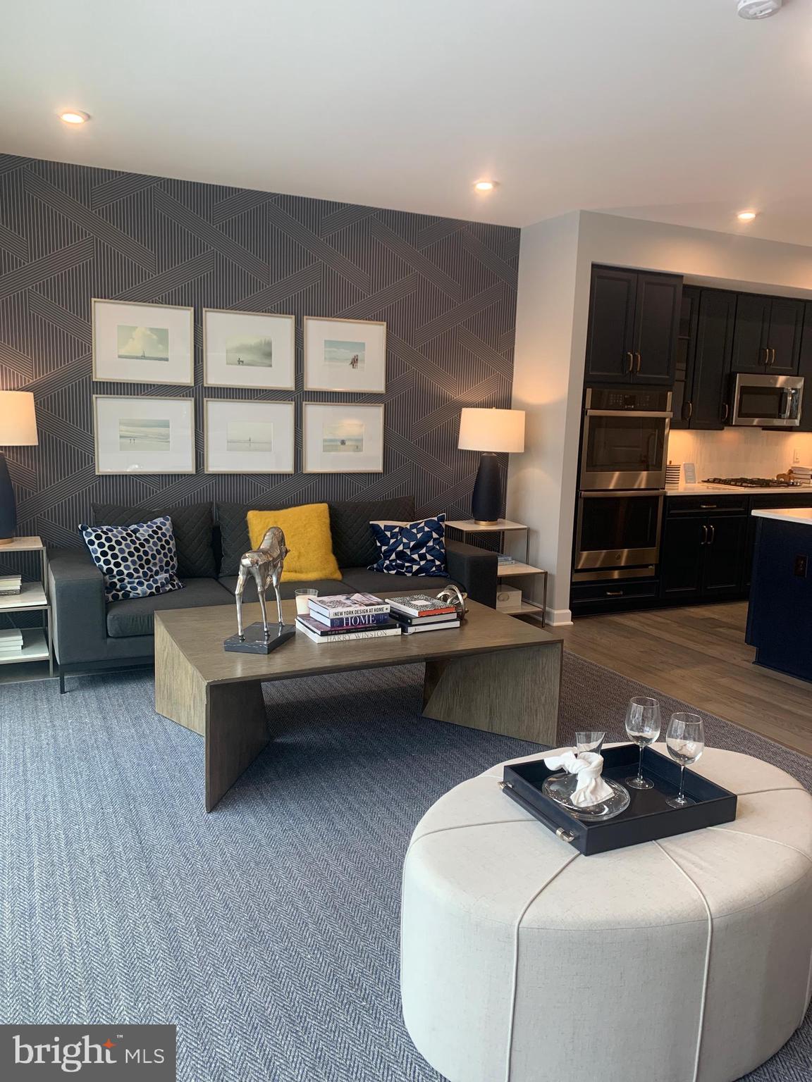 NORTH HILL - Residential