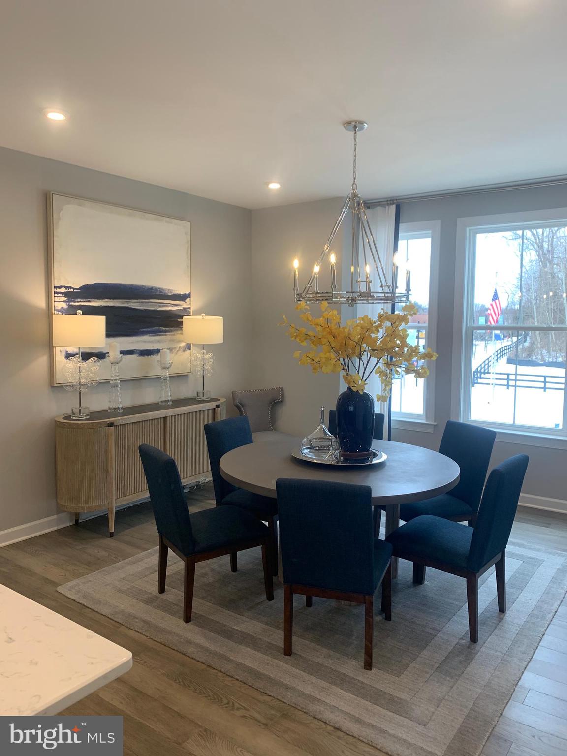 NORTH HILL - Residential