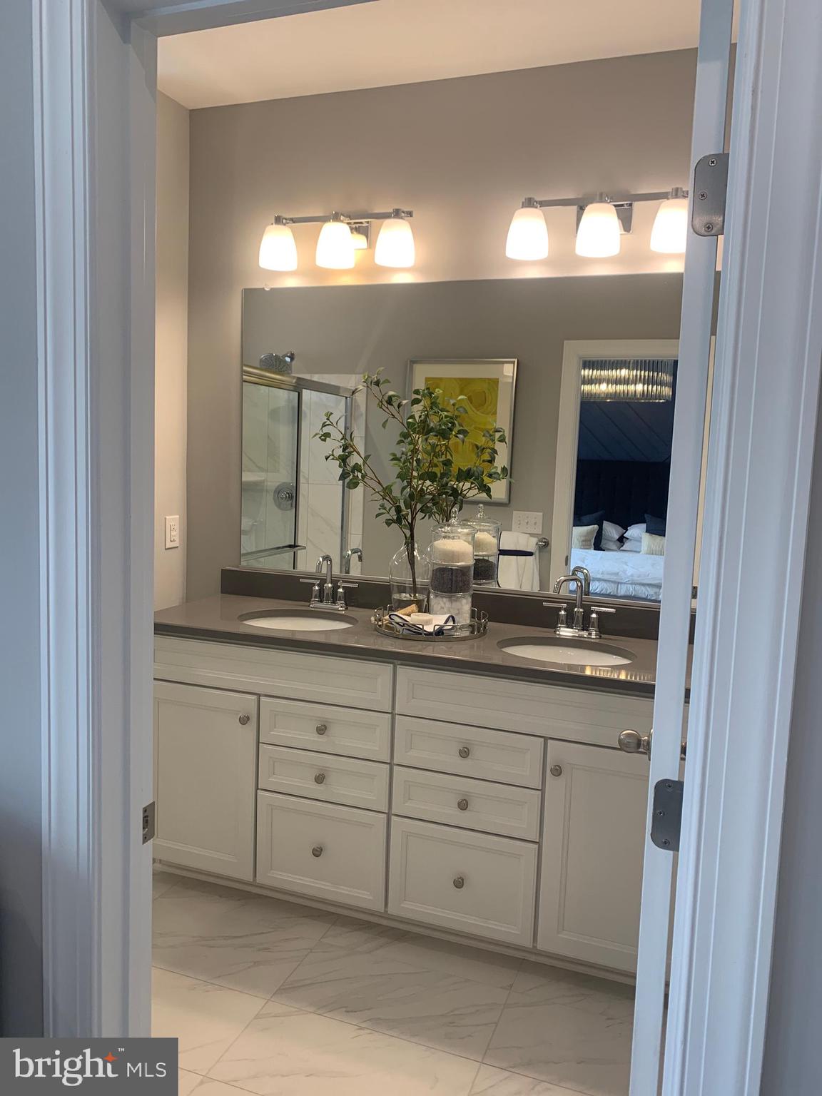 NORTH HILL - Residential