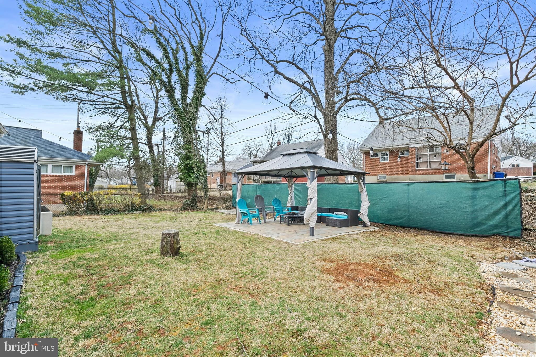 WILLIAMSBURG - Residential
