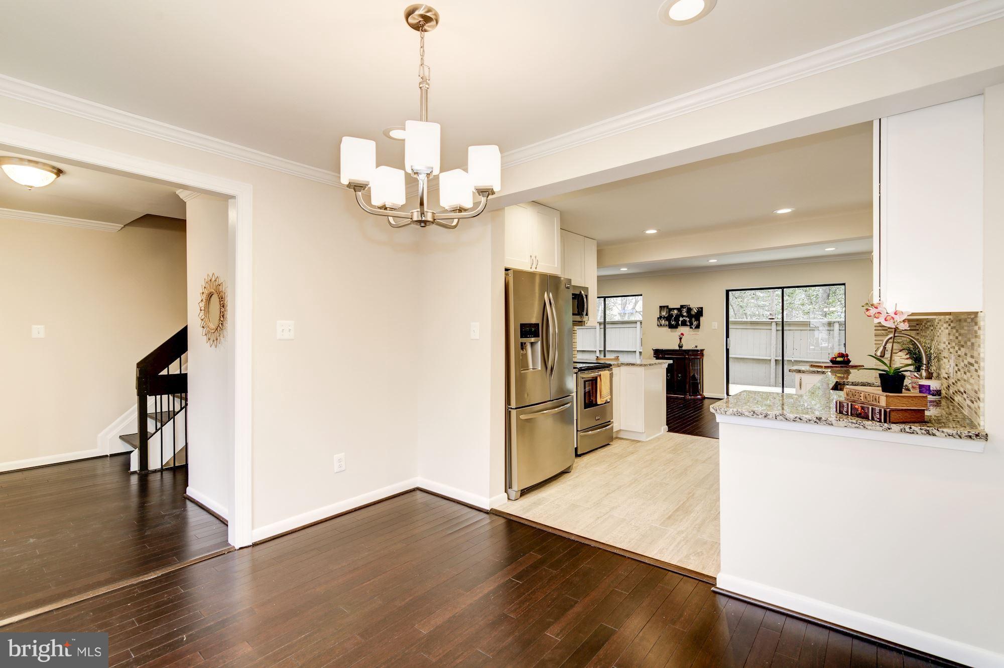 RESTON - Residential