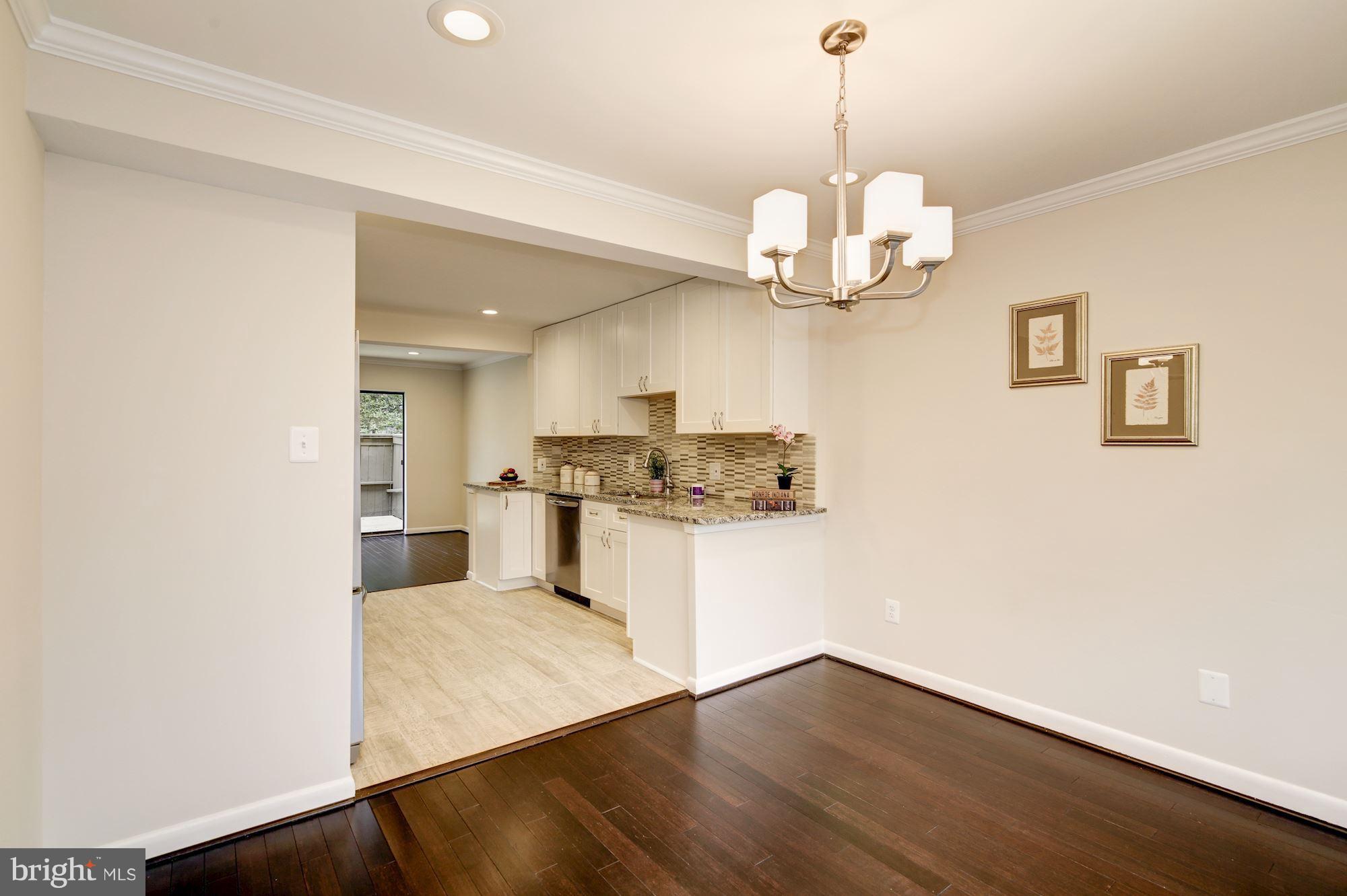 RESTON - Residential