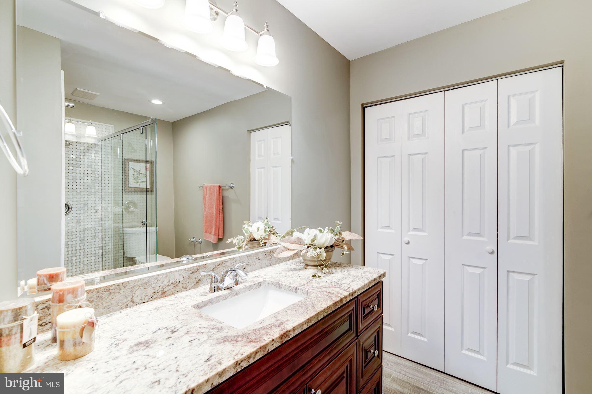 RESTON - Residential