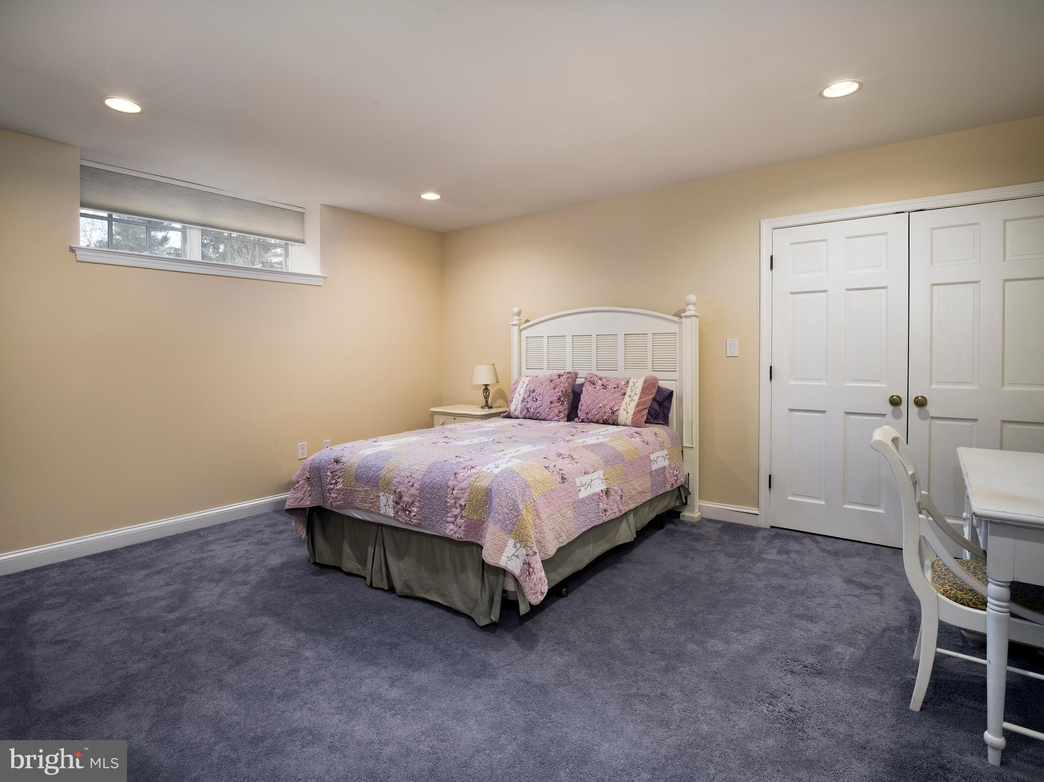 WYNNEWOOD - Residential