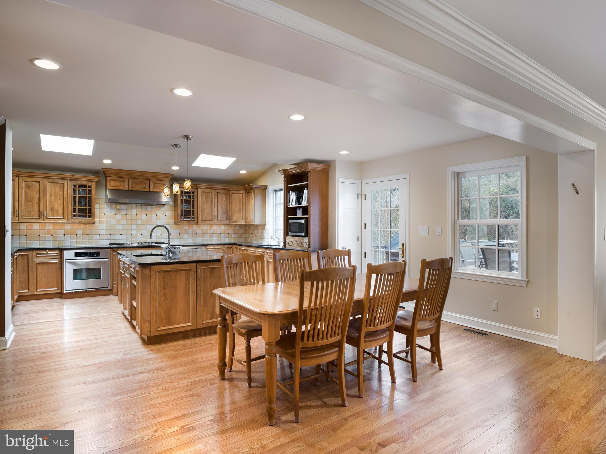 WYNNEWOOD - Residential