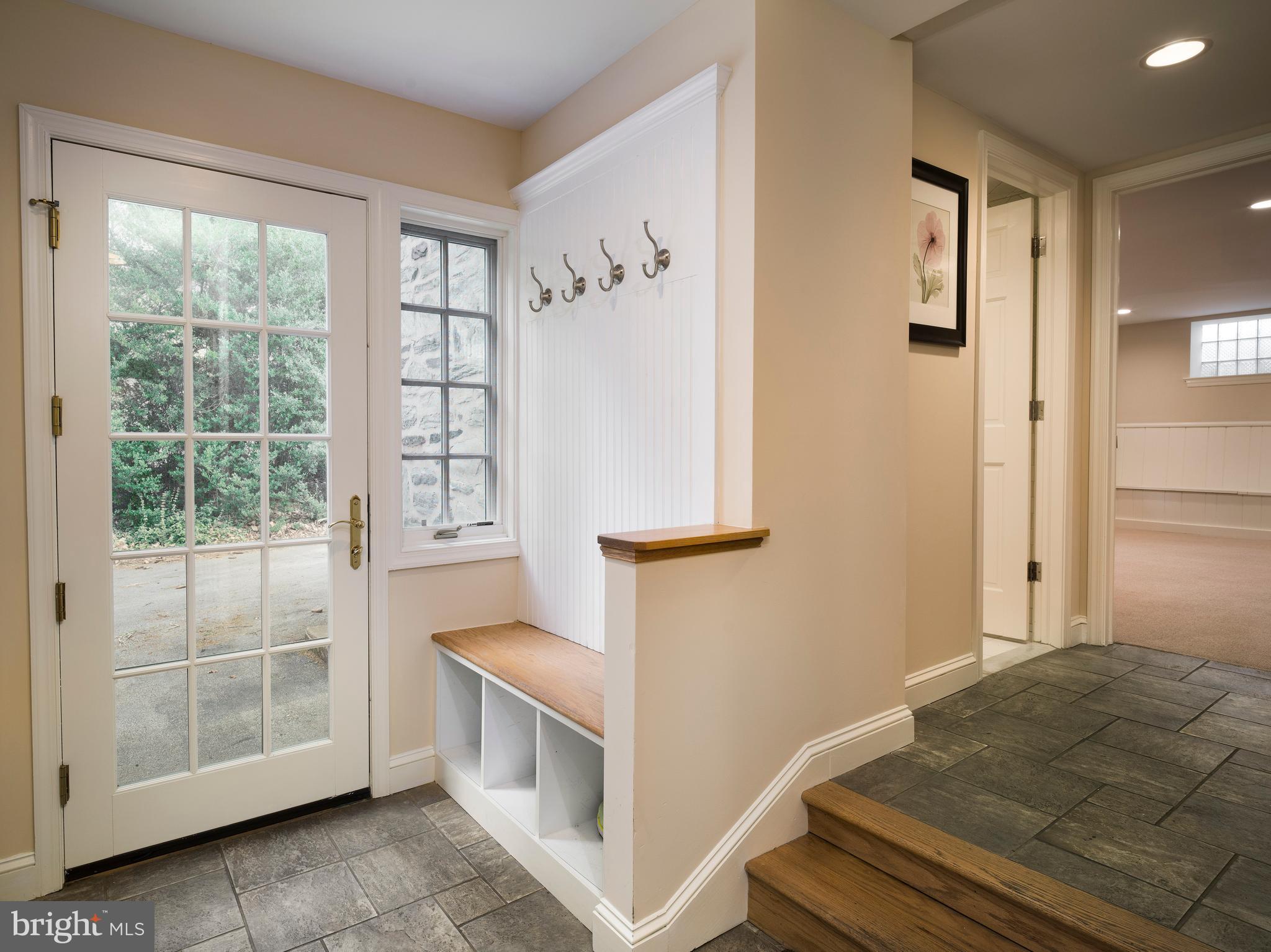 WYNNEWOOD - Residential