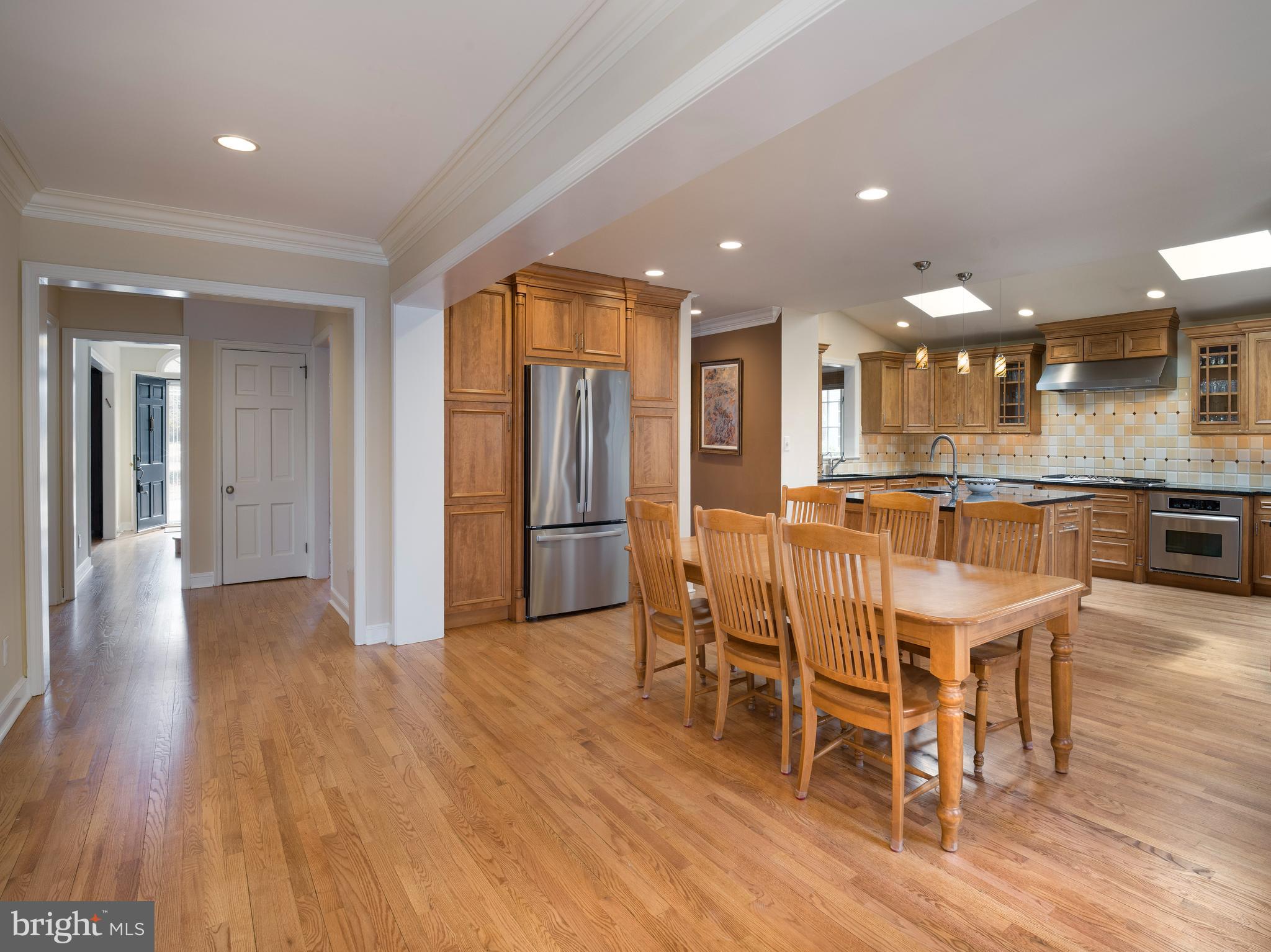 WYNNEWOOD - Residential