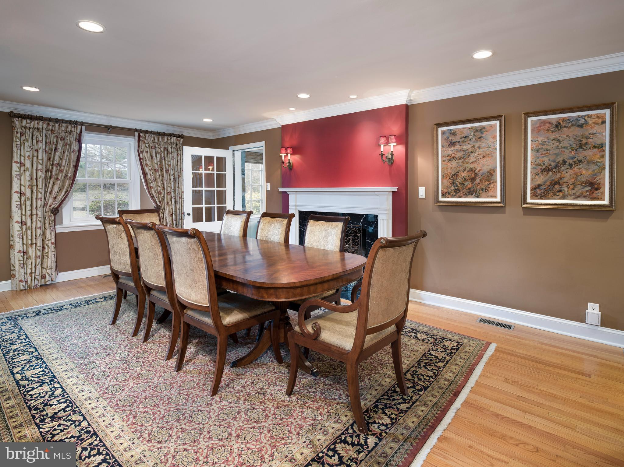 WYNNEWOOD - Residential