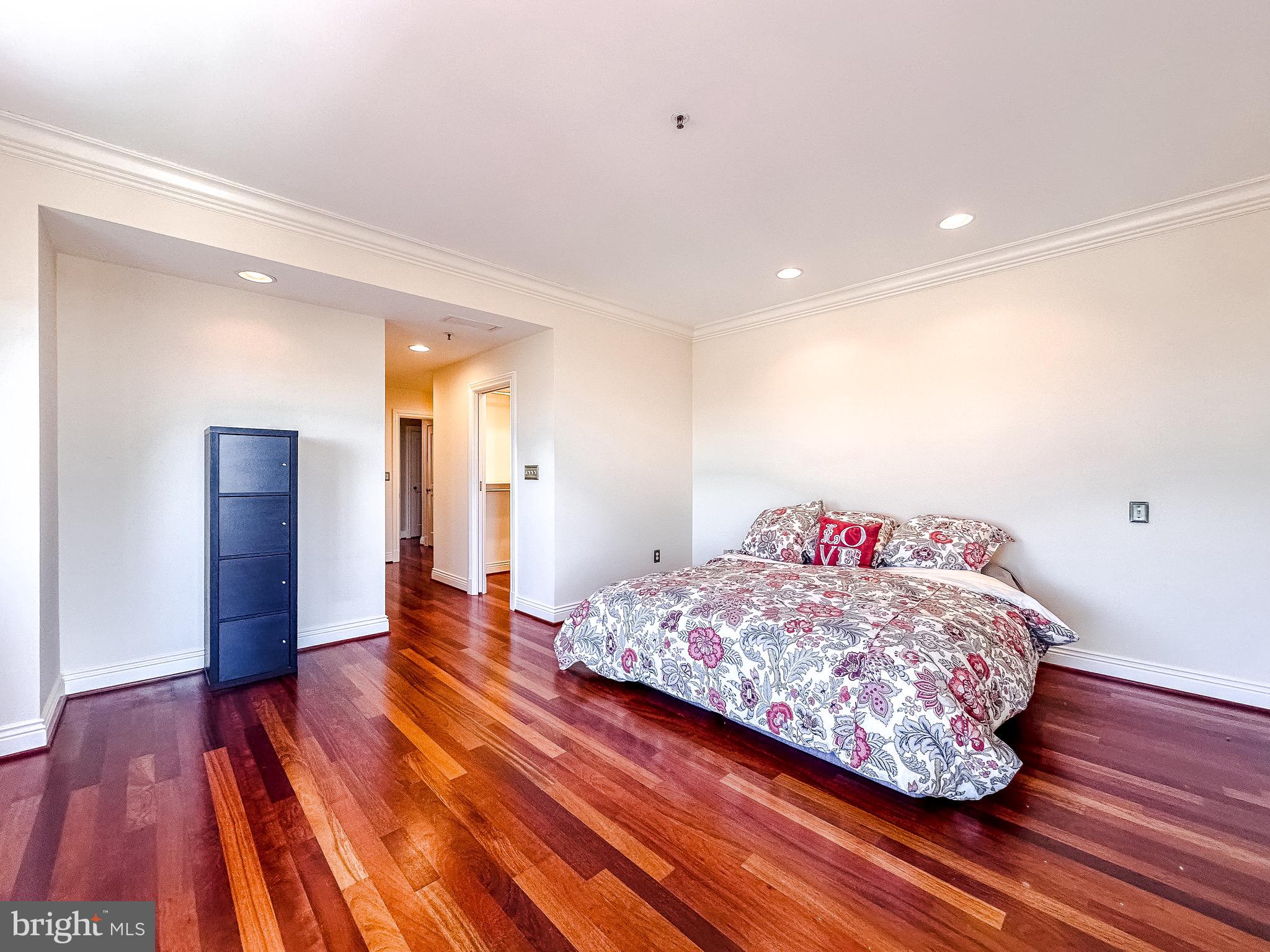 INNER HARBOR - Residential