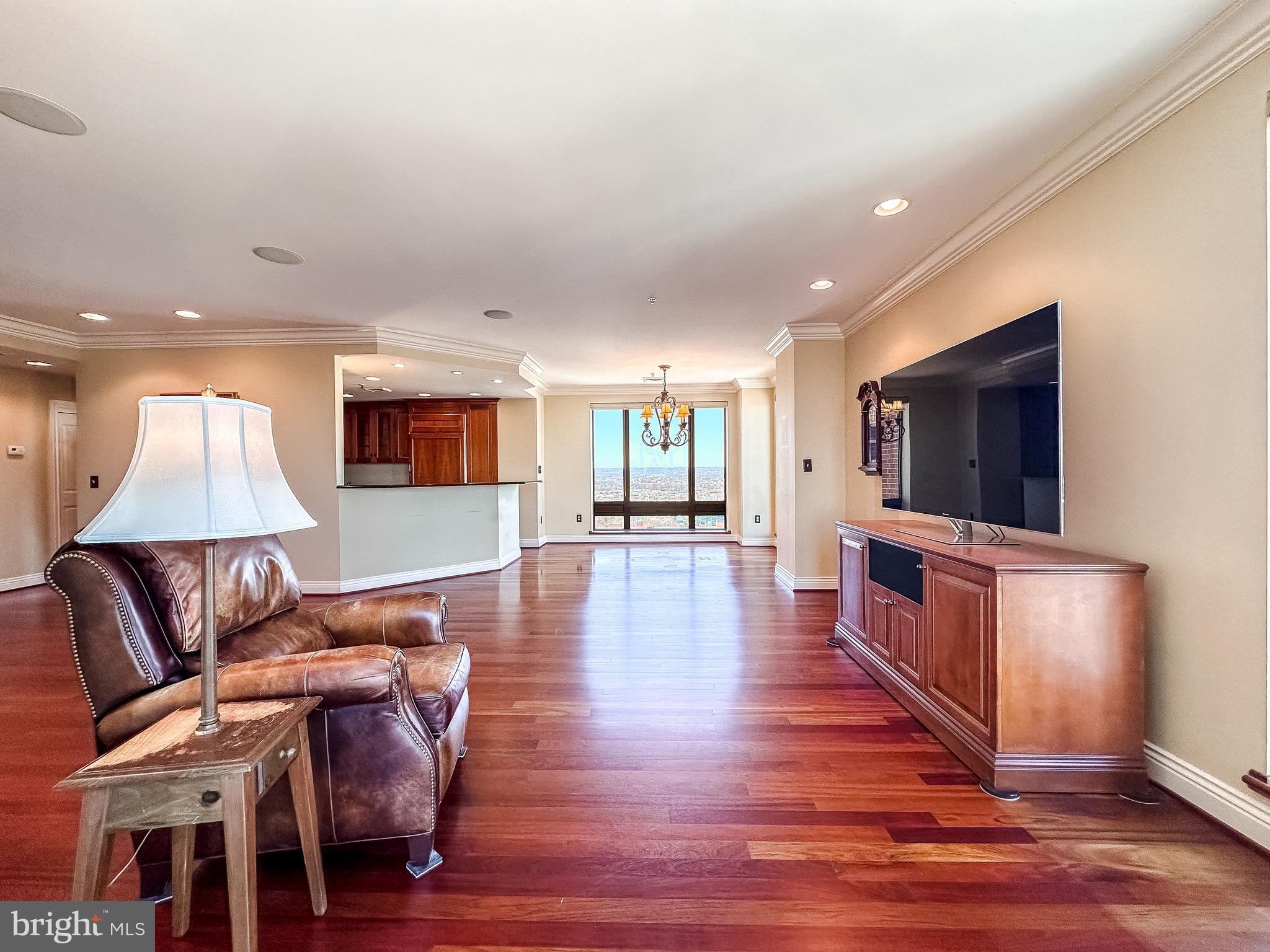 INNER HARBOR - Residential