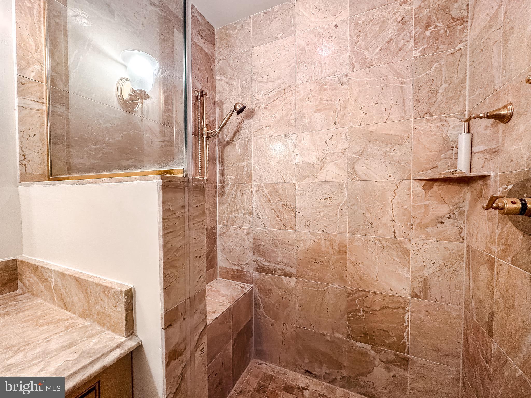 INNER HARBOR - Residential