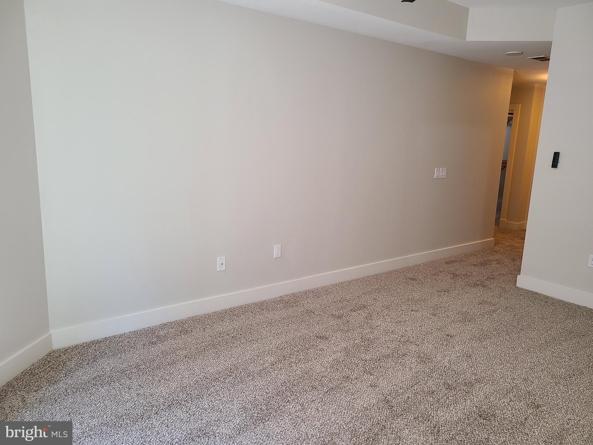 HARBOR EAST - Residential