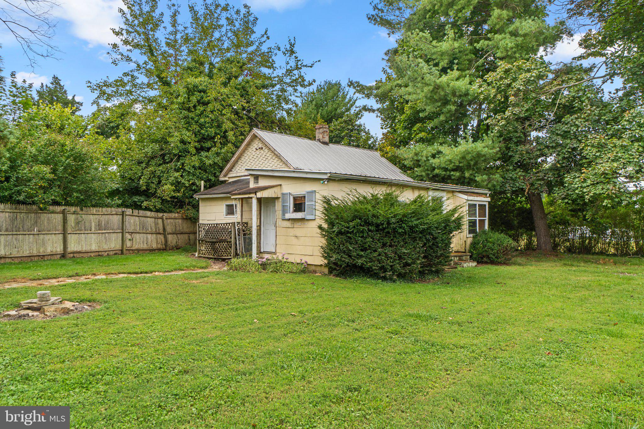 WOODSTOCK - Residential