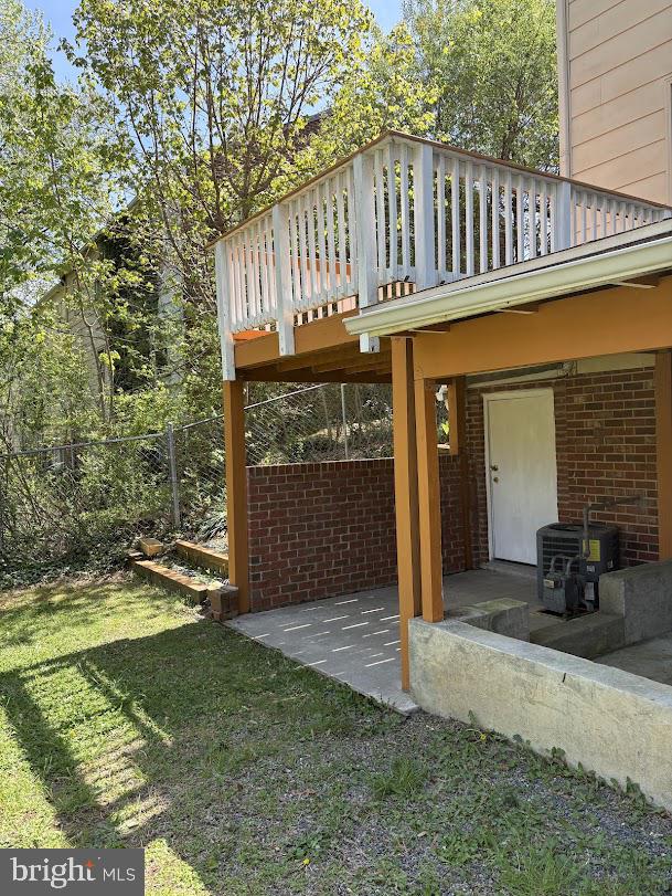 OLDE GREENWICH - Residential