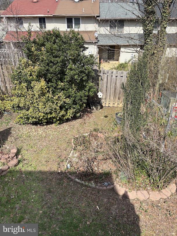 OLDE GREENWICH - Residential