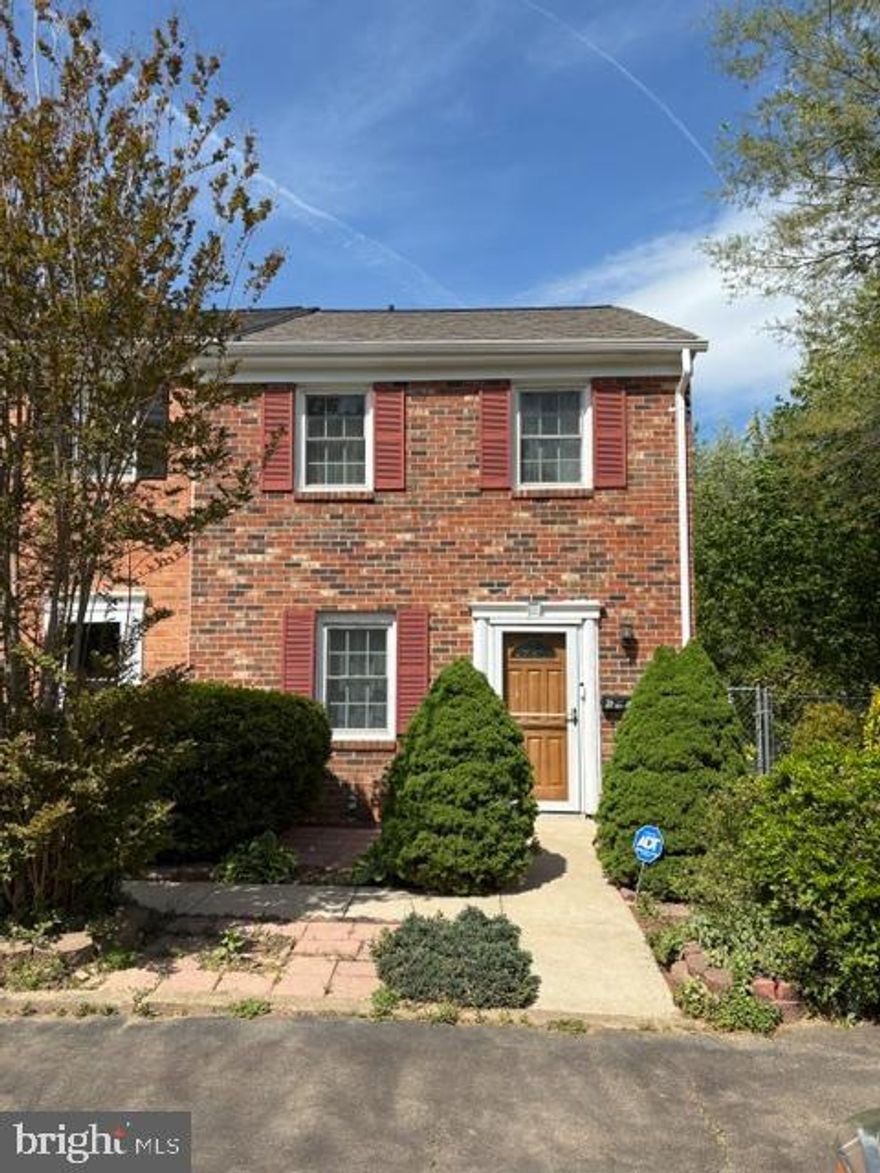 Charming 3BR, 2.5BA end-unit townhouse in the heart of Fredericksburg. Well-maintained and move-in ready with numerous updates throughout.

Features include energy-efficient vinyl windows and doors, a 2-year-old roof, updated plumbing, new dishwasher, and built-in microwave. Bright and functional layout with a comfortable dining area, spacious living room, and generously sized primary bedroom.

Fully finished walk-out basement offers flexible space for a rec room, home office, or guest area. And there's a kitchen and full bath on the lower level supporting multi-generational living or rental with separate entrance.

Enjoy outdoor living in the private backyard with deck, multiple patios, and established landscaping. Tall trees have been removed for added openness and low maintenance. Built-in storage shed conveys.

Convenient location close to shopping, dining, commuter routes, and downtown Fredericksburg.

Don’t miss this opportunity—schedule your showing today.