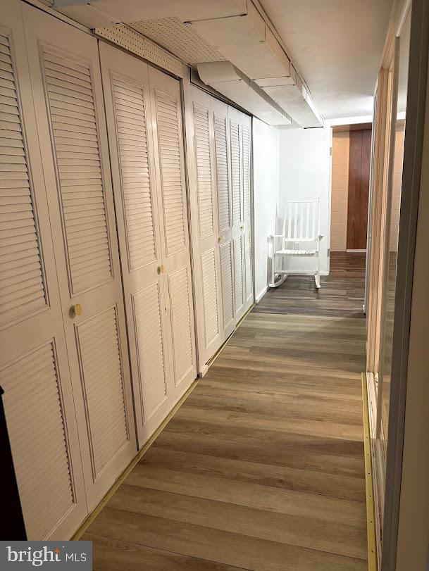 OLDE GREENWICH - Residential