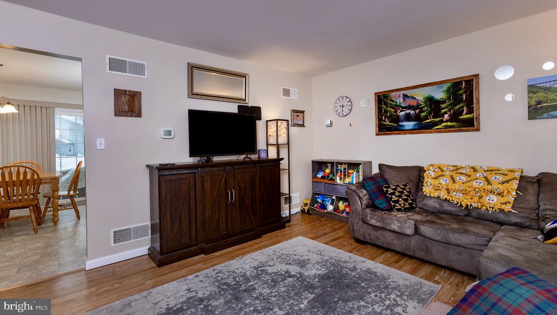 MULBERRY CROSSING - Residential