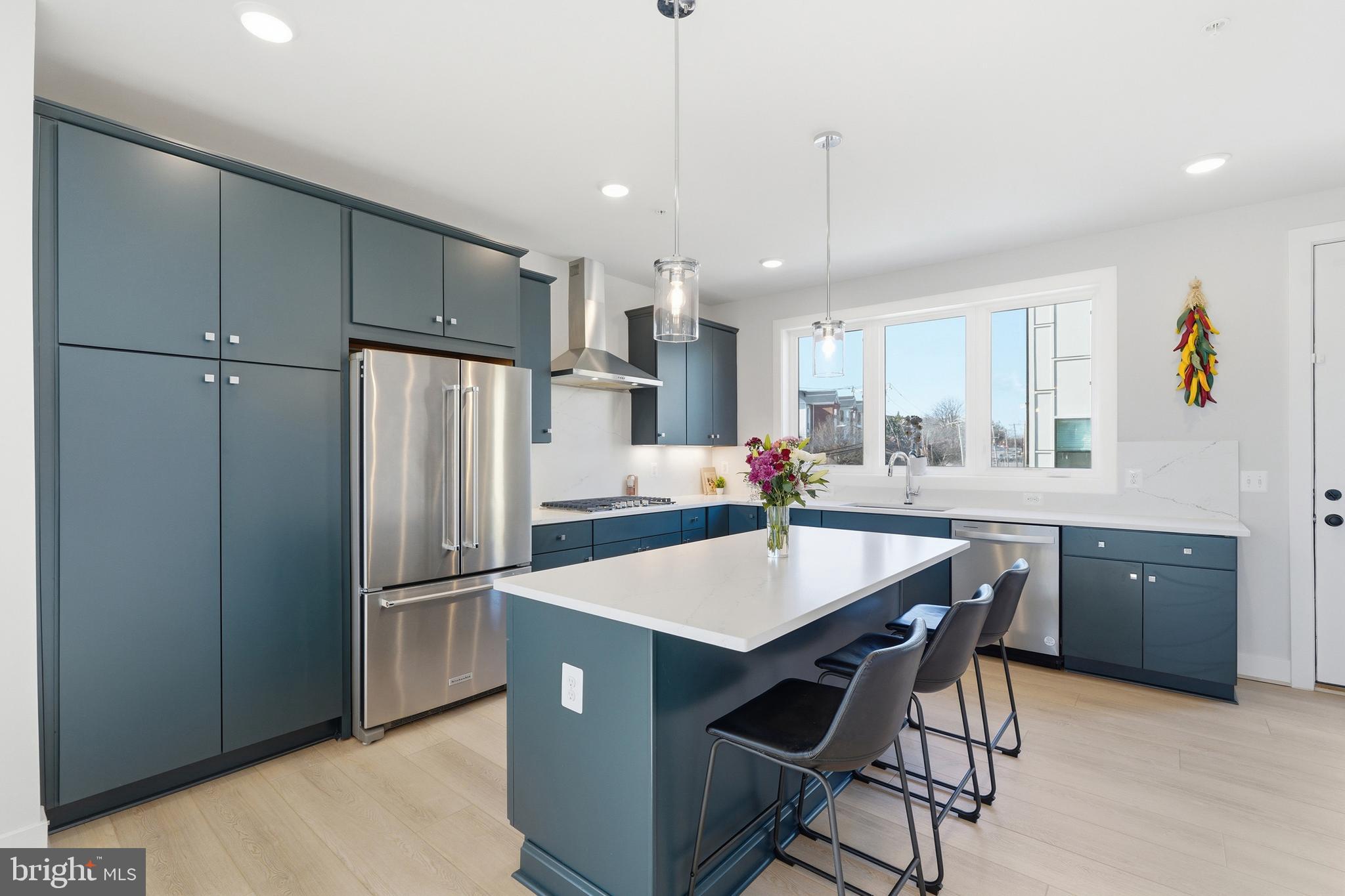 4901 EISENHOWER AVENUE